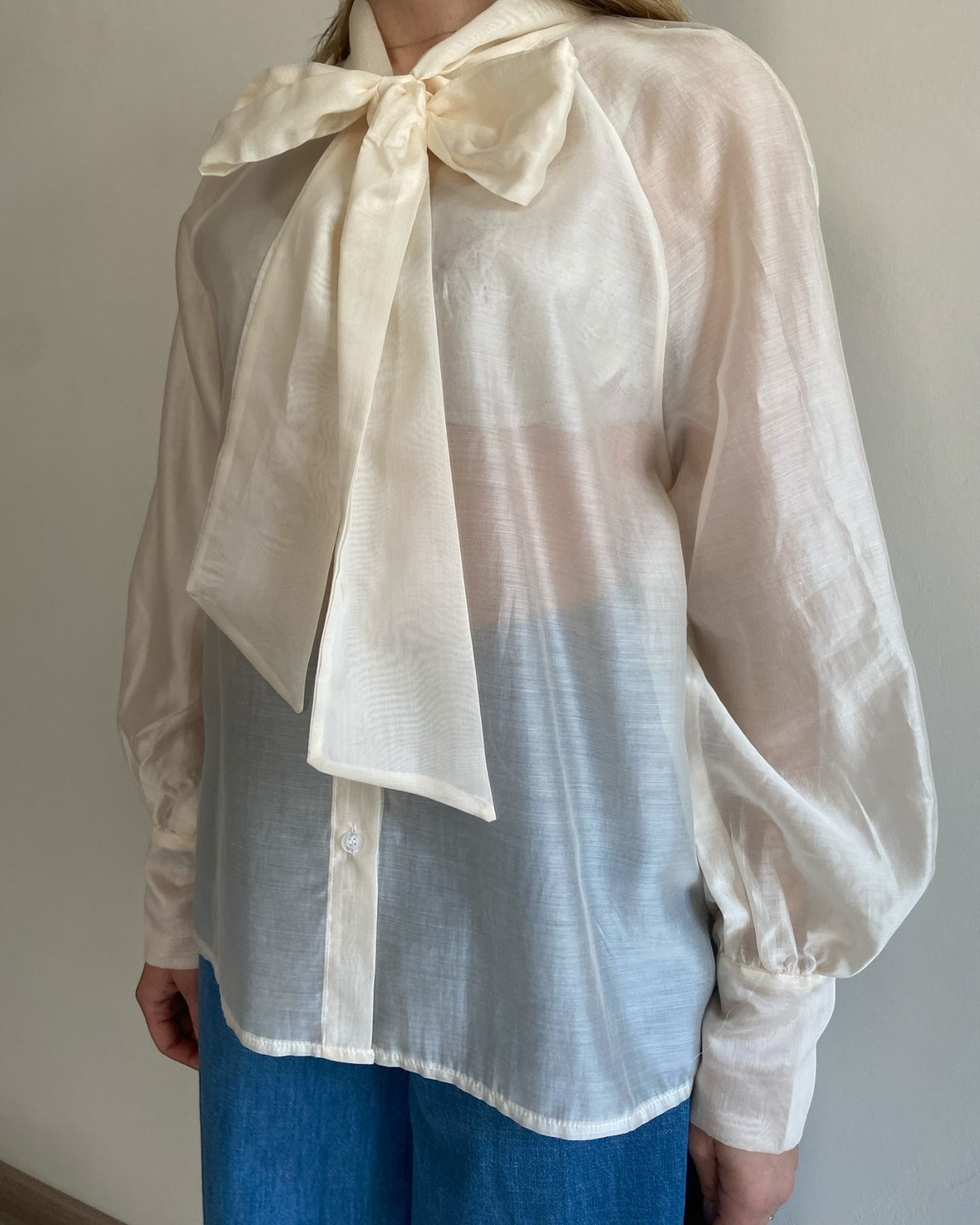 Camicia fiocco art. 2598 CHEAP&CHIC