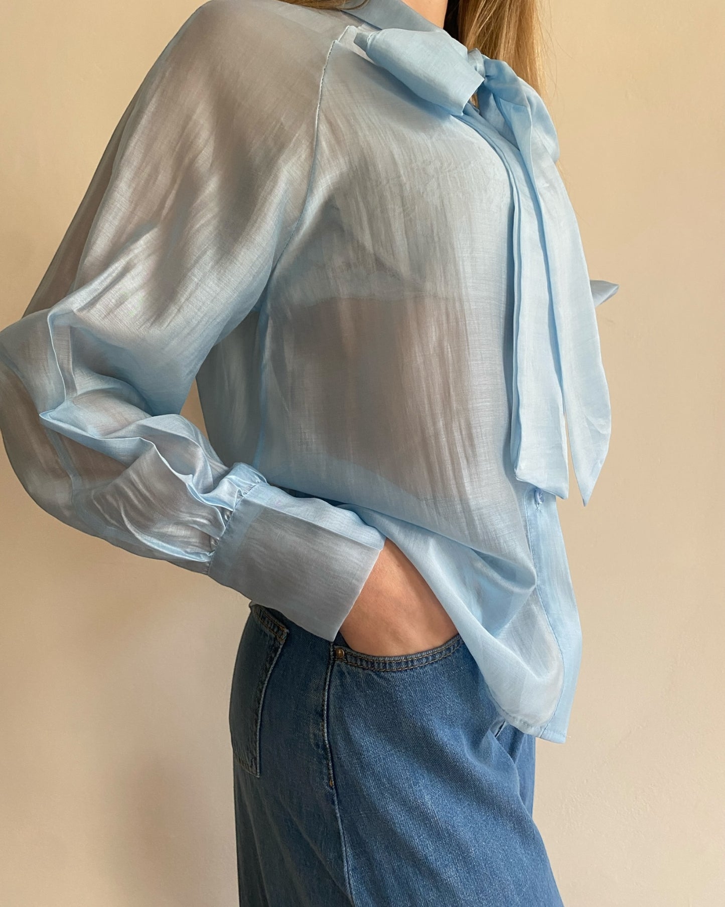 Camicia fiocco art. 2598 CHEAP&CHIC