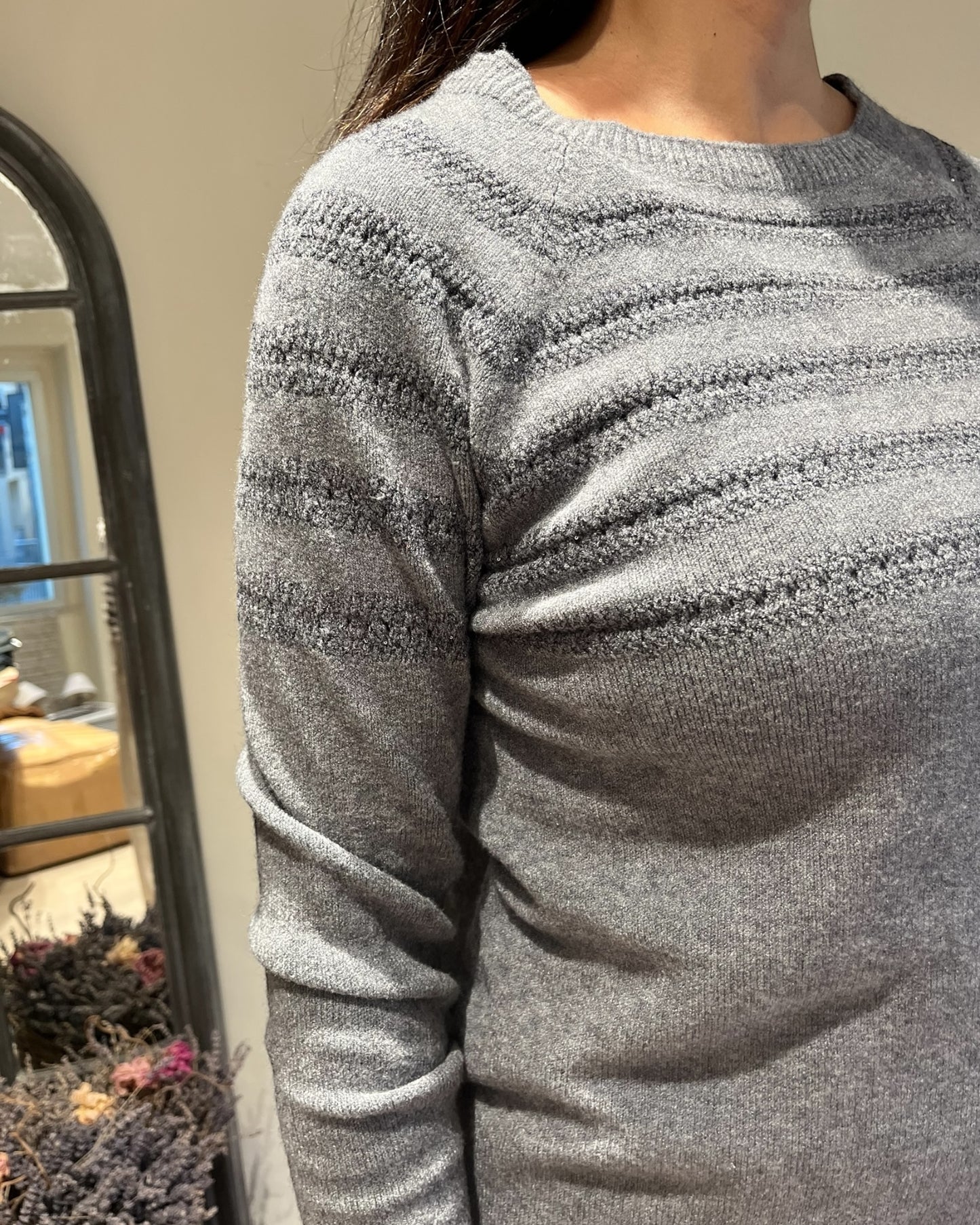 Maglia scollo barca con paillettes art.L129YBF ADONIS Lola di Sandro ferrone