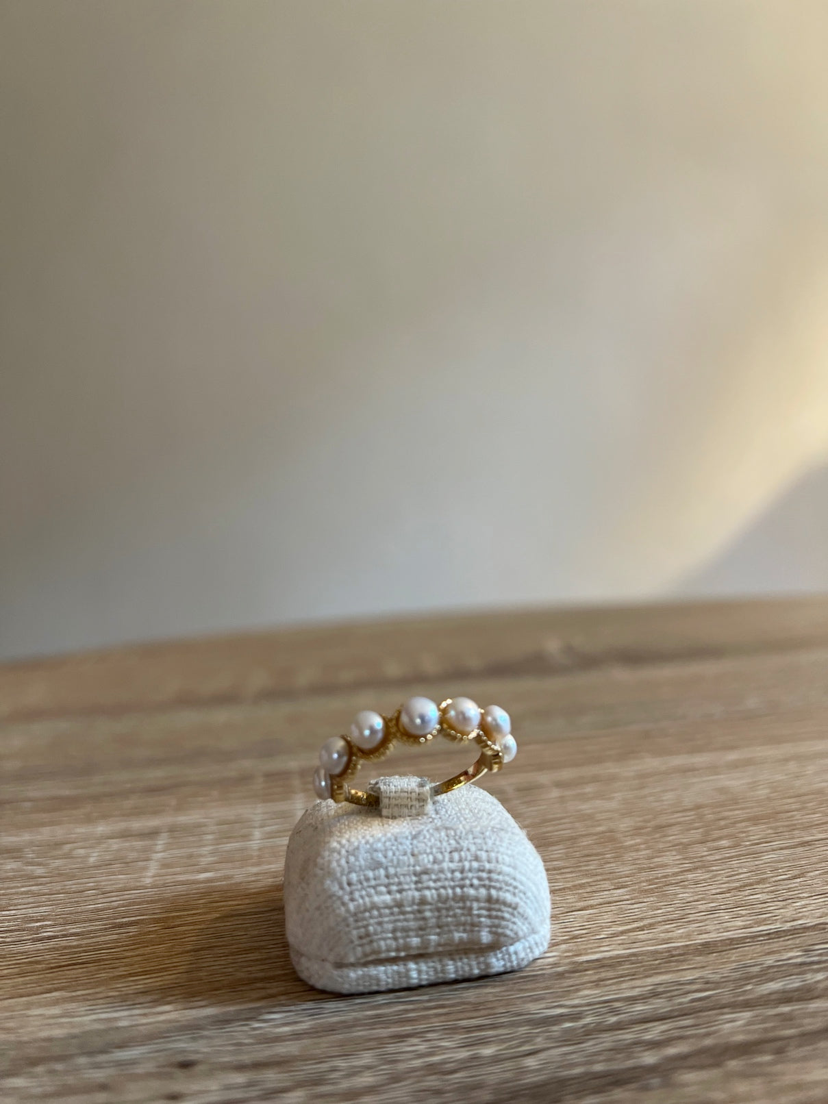 Anello Cerchio di Perle