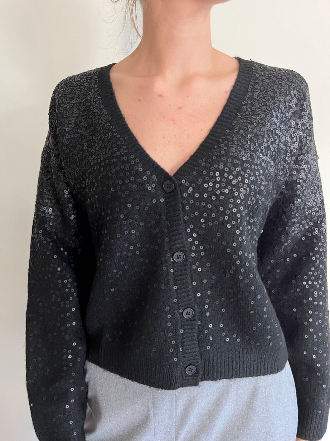 Maglia con paillettes TENSIONE IN HLM174