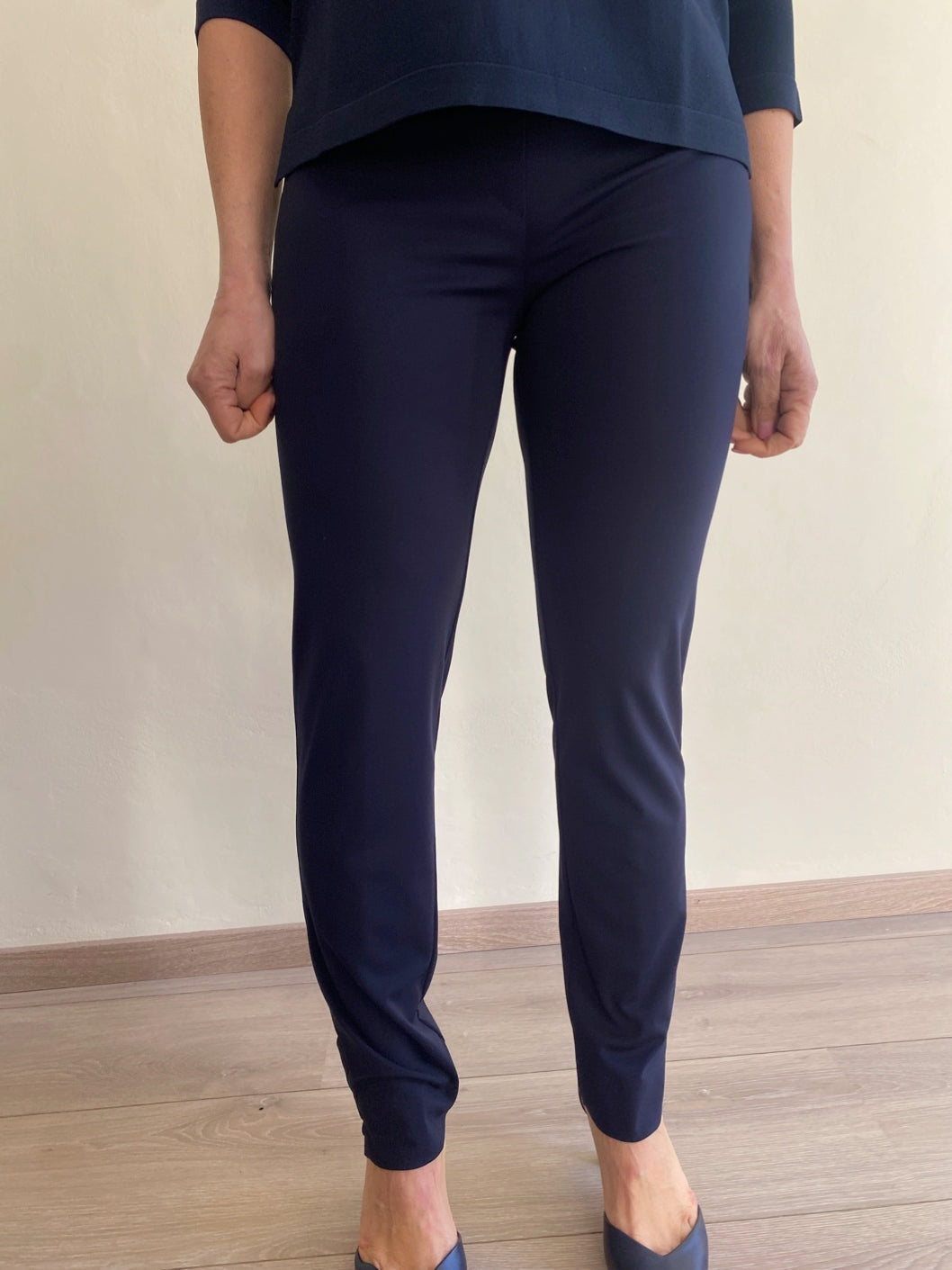 Pantaloni sigaretta art. 17280 CARLA FERRONI