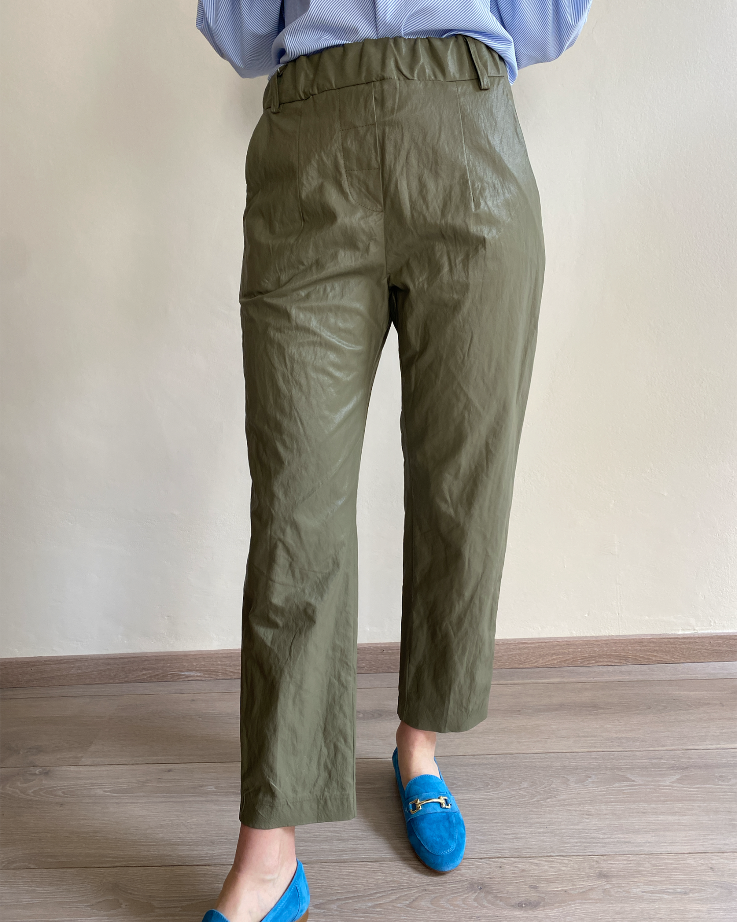 Pantalone ecopelle con elastico art. S24P038  MOTEL