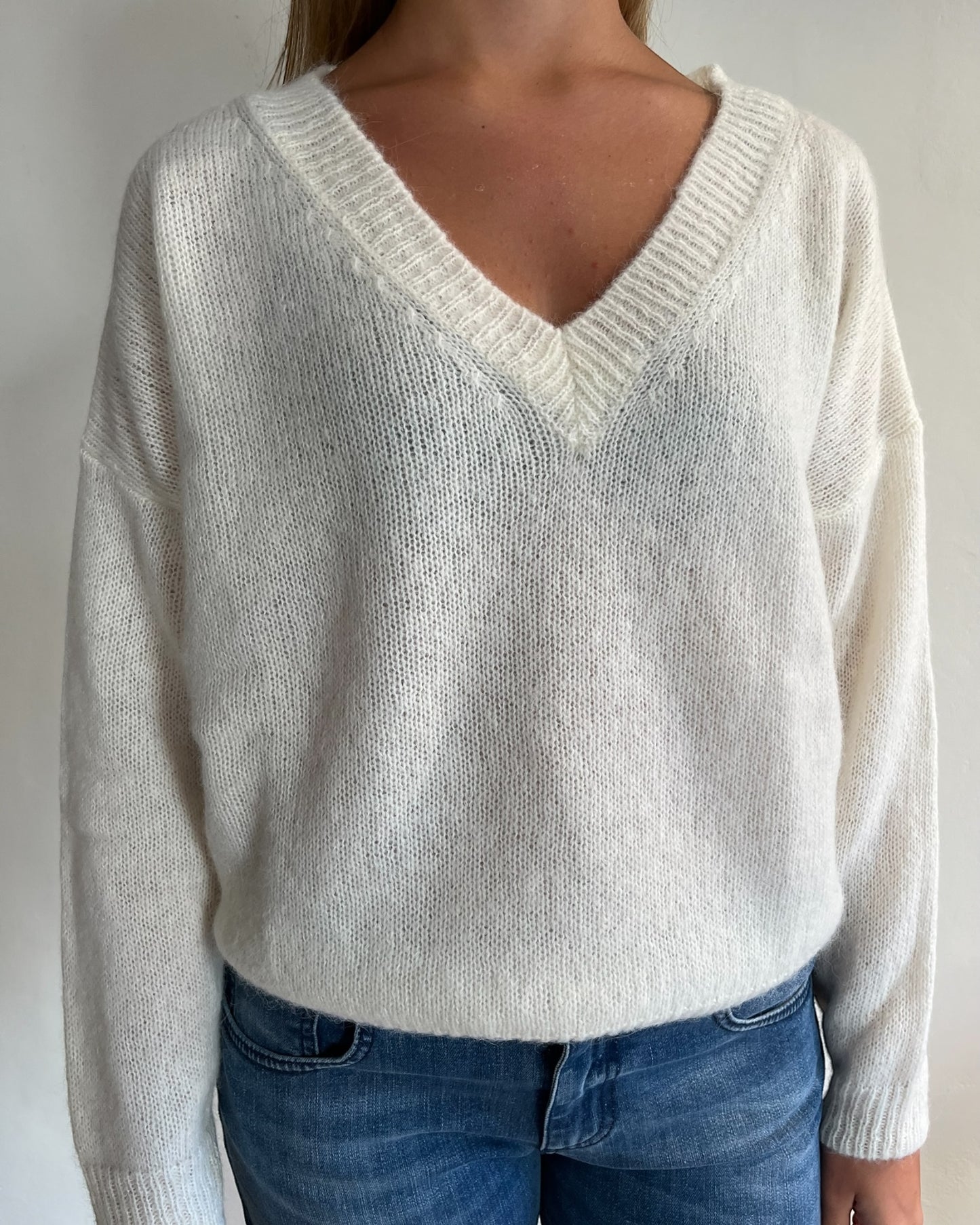 Maglia basica scollo V art. 55162F VICOLO