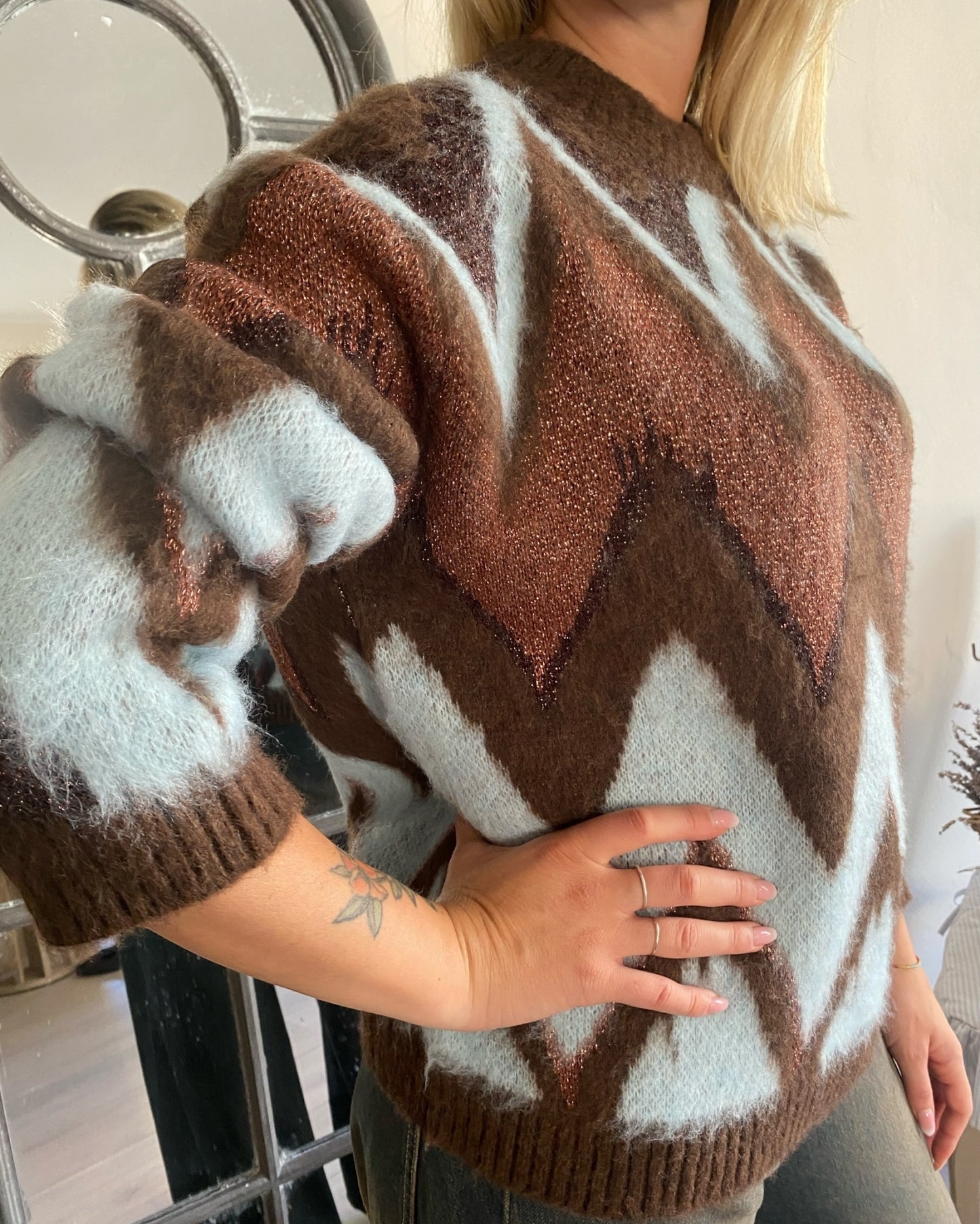 Maglione girocollo con stampa multicolor art.W5HMJ TENSIONE IN