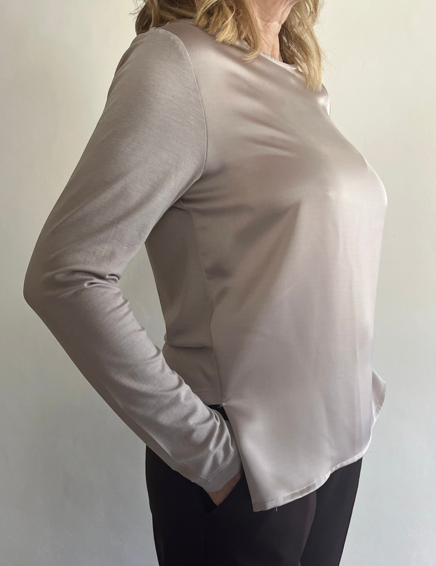 Blusa effetto raso con maniche e retro in jersey art. S7YGMINORI Sandro FERRONE
