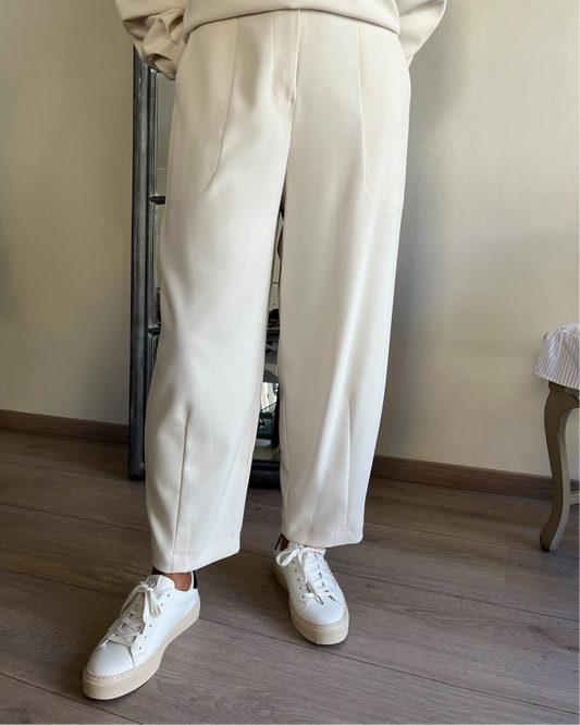 Pantalone in velluto diagonale art. L58YBF FISICO LOLA by Sandro FERRONE