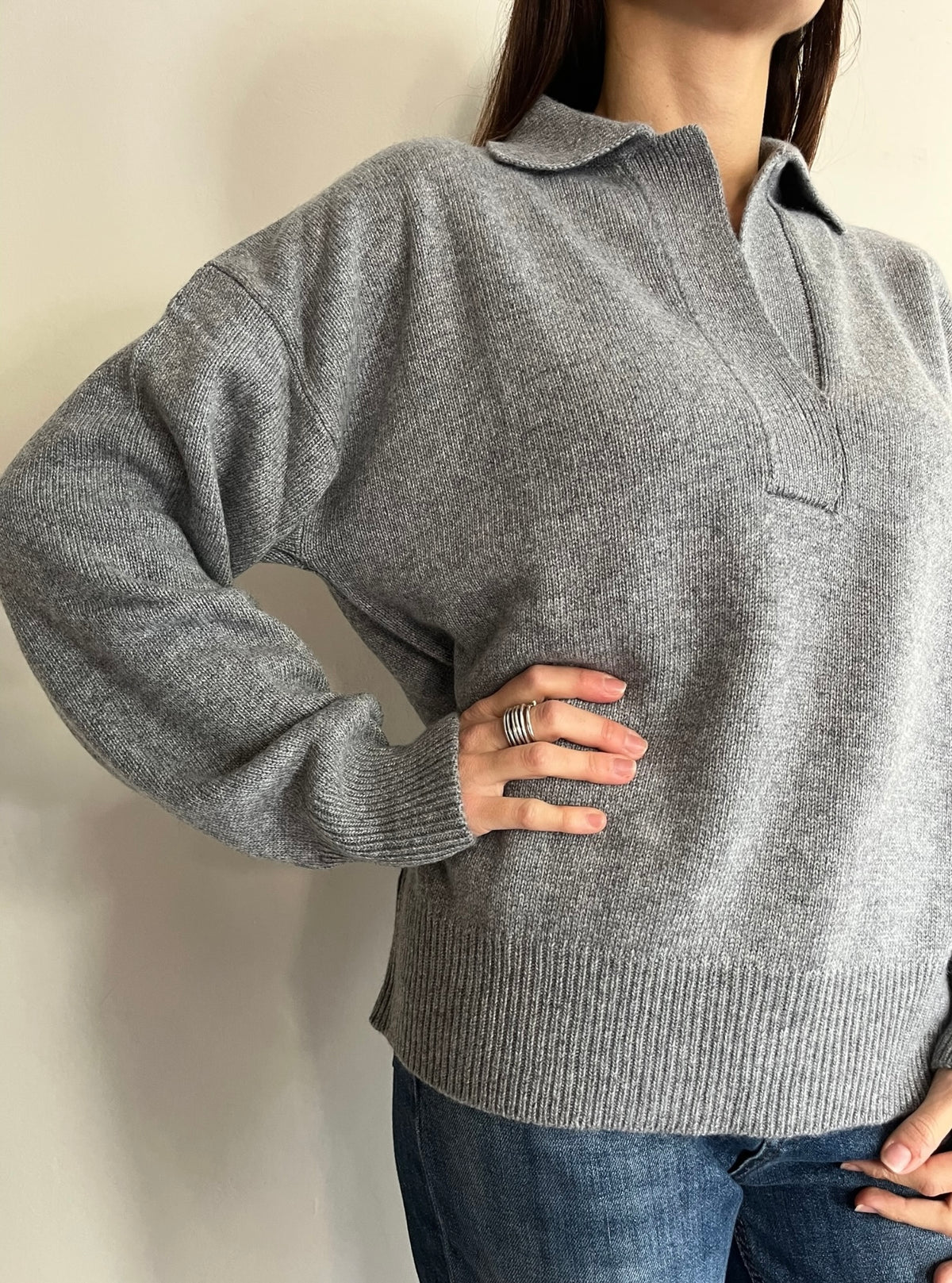Maglia oversize scollo a V con colletto art.7AC7021 VICOLO