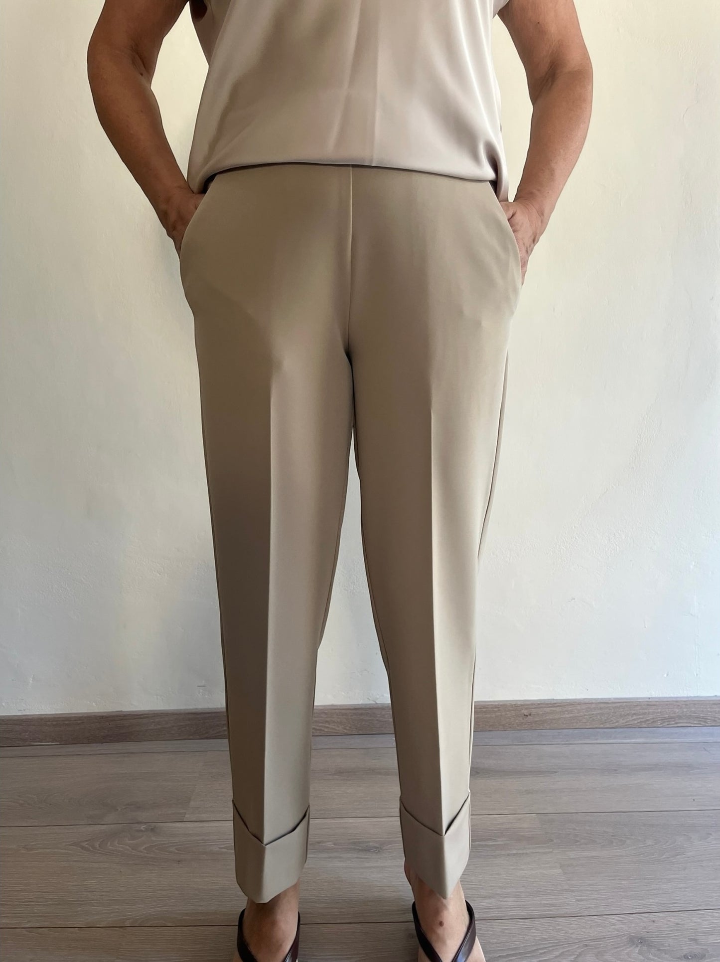 Pantalone Furfantello in tessuto punto Milano art. S39YBGFURFATOUCH Sandro Ferrone
