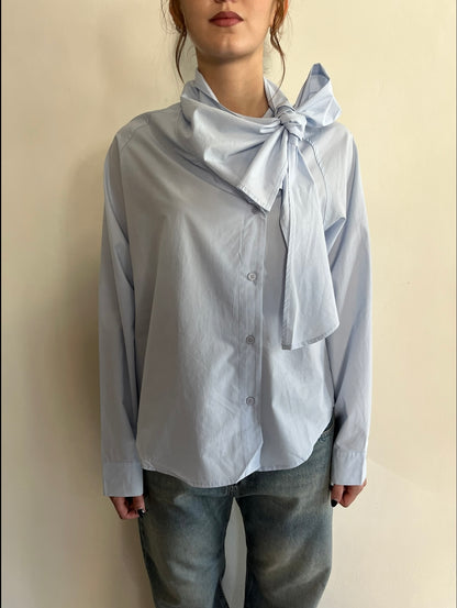 Camicia con fiocco sul collo Art. VALIA ARTLOVE
