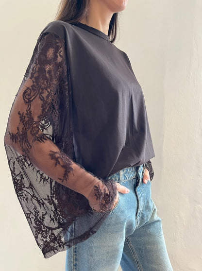 T-shirt oversize con manica ampia in pizzo art. UAC0197 VICOLO