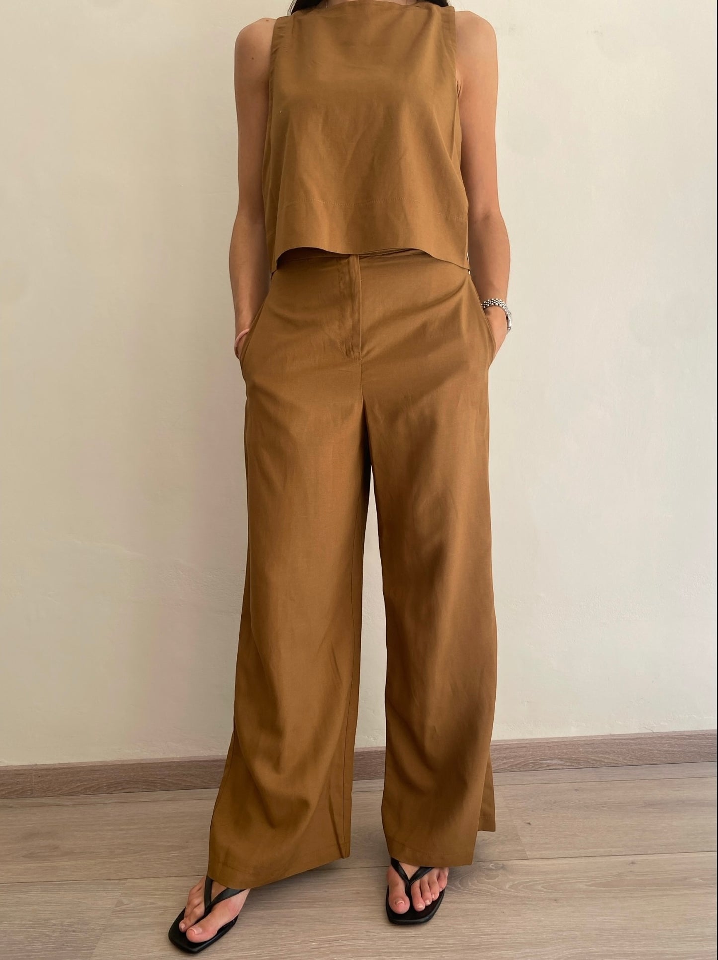 Completo pantalone e top art. 26C5551 TENSIONE IN