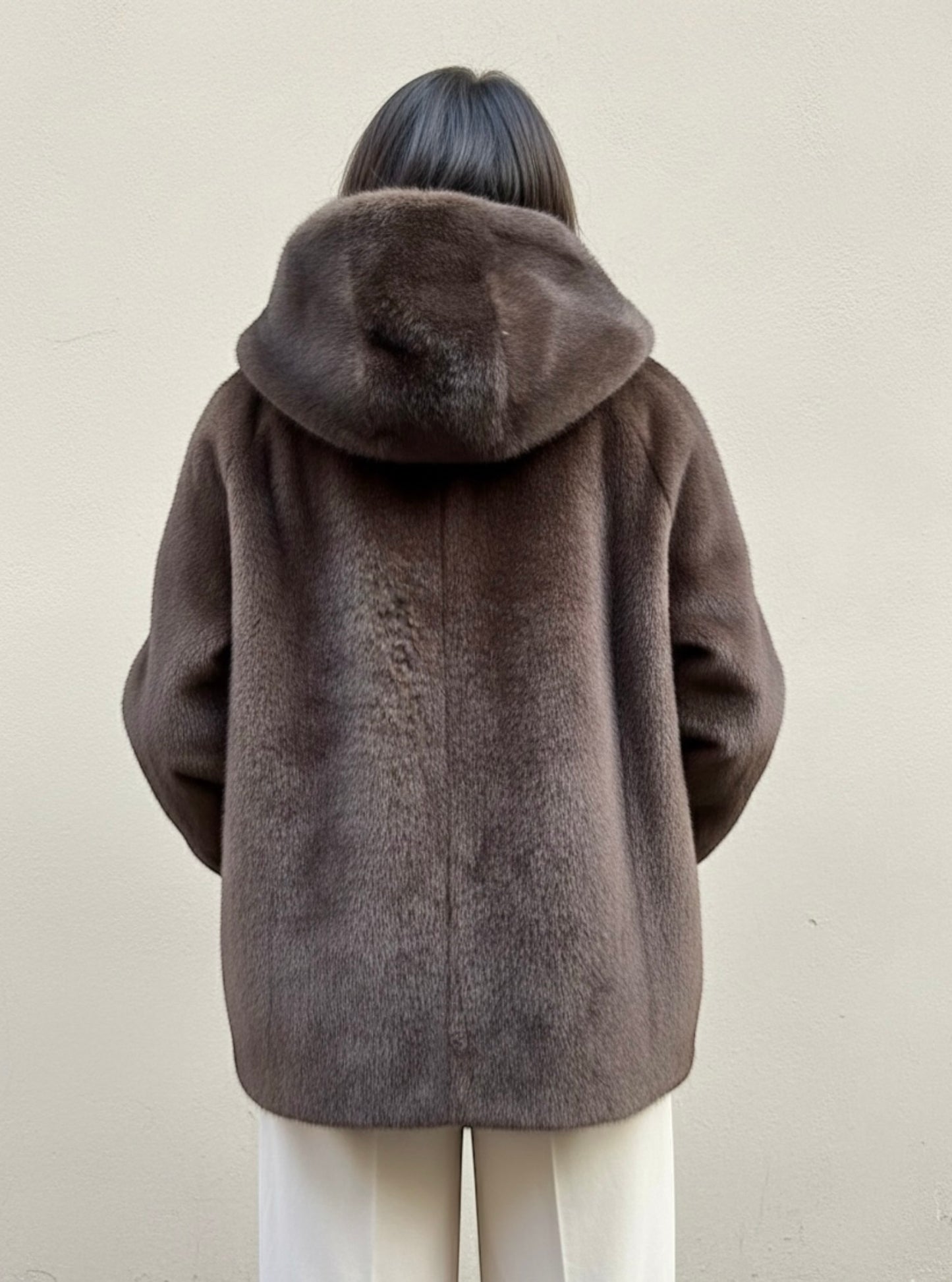 Ecopelliccia over con cappuccio Art. 25W.NL.059.01 SATINETTE