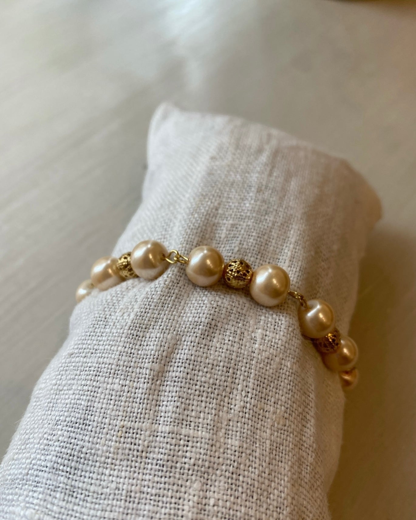 Bracciali con perle colorate CLOEL