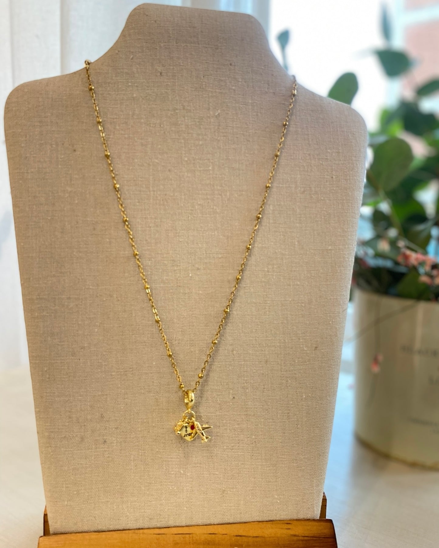 Collana con ciondoli “viaggio” CLOEL