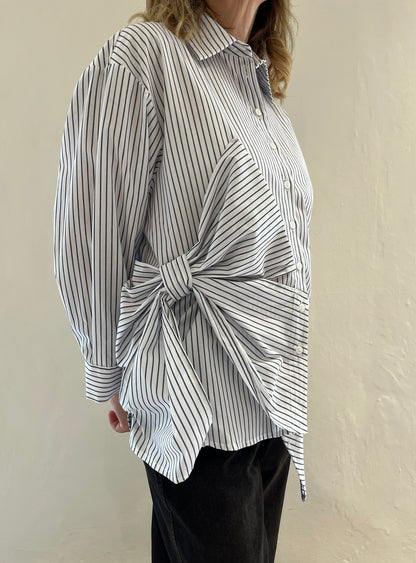 Camicia con maxi fiocco art. P6RX0218 L’archivio