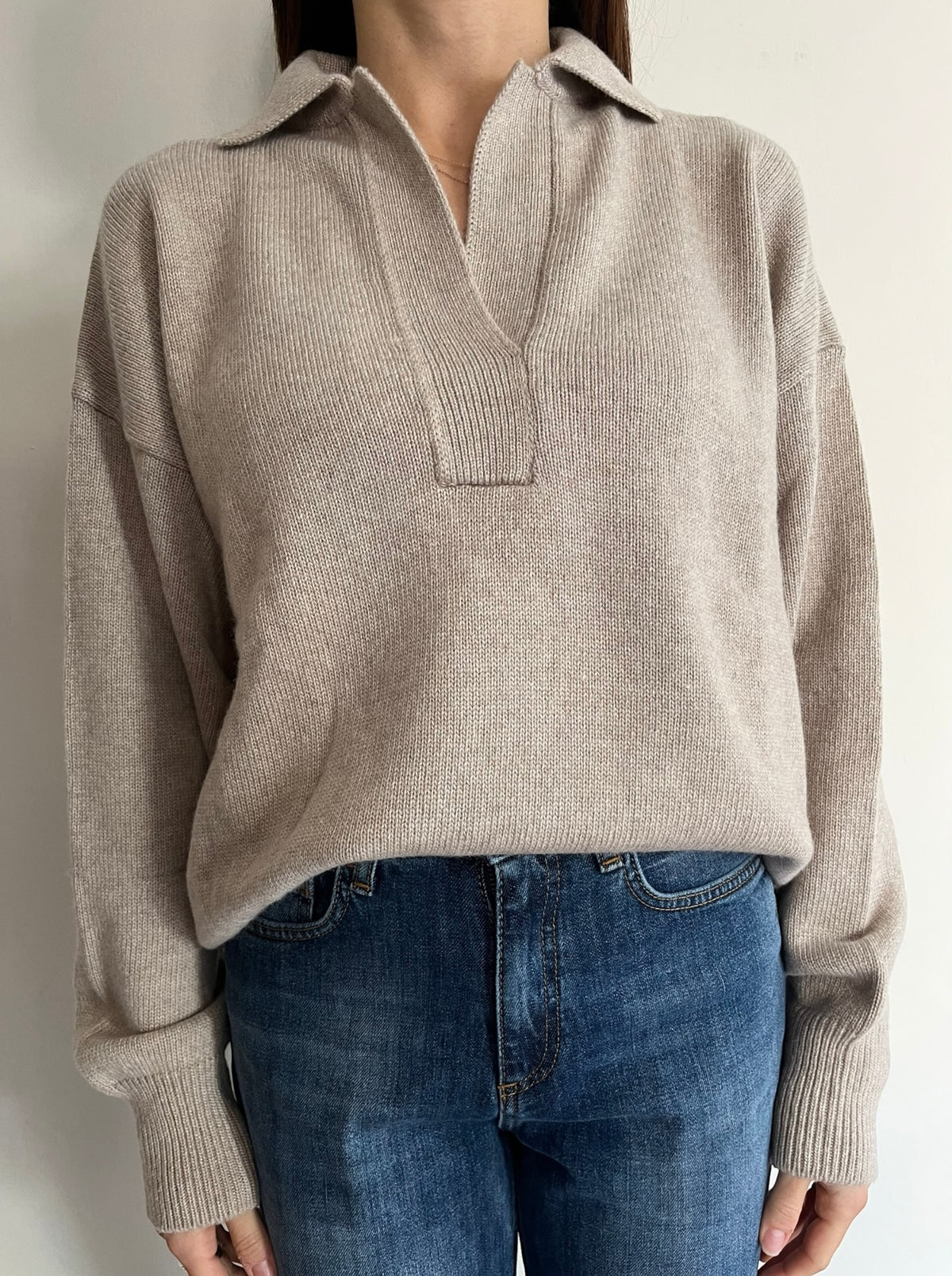 Maglia oversize scollo a V con colletto art.7AC7021 VICOLO