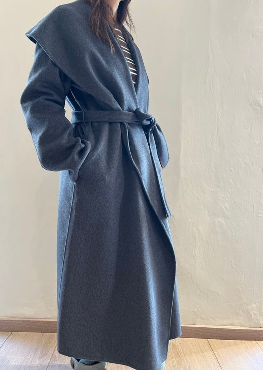 Cappotto con collo ampio e cinta art.TAC0008 VICOLO