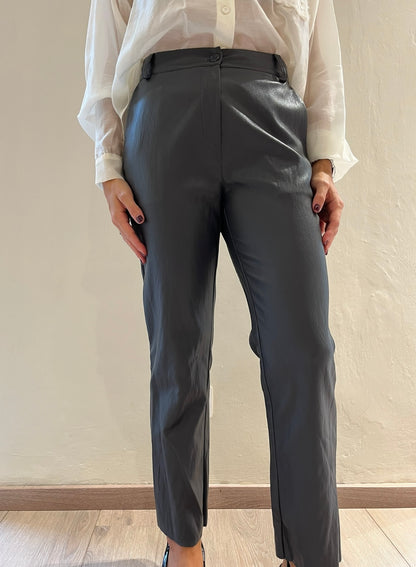 Pantalone gamba dritta in ecopelle art. 222128AICAMP TENSIONE IN