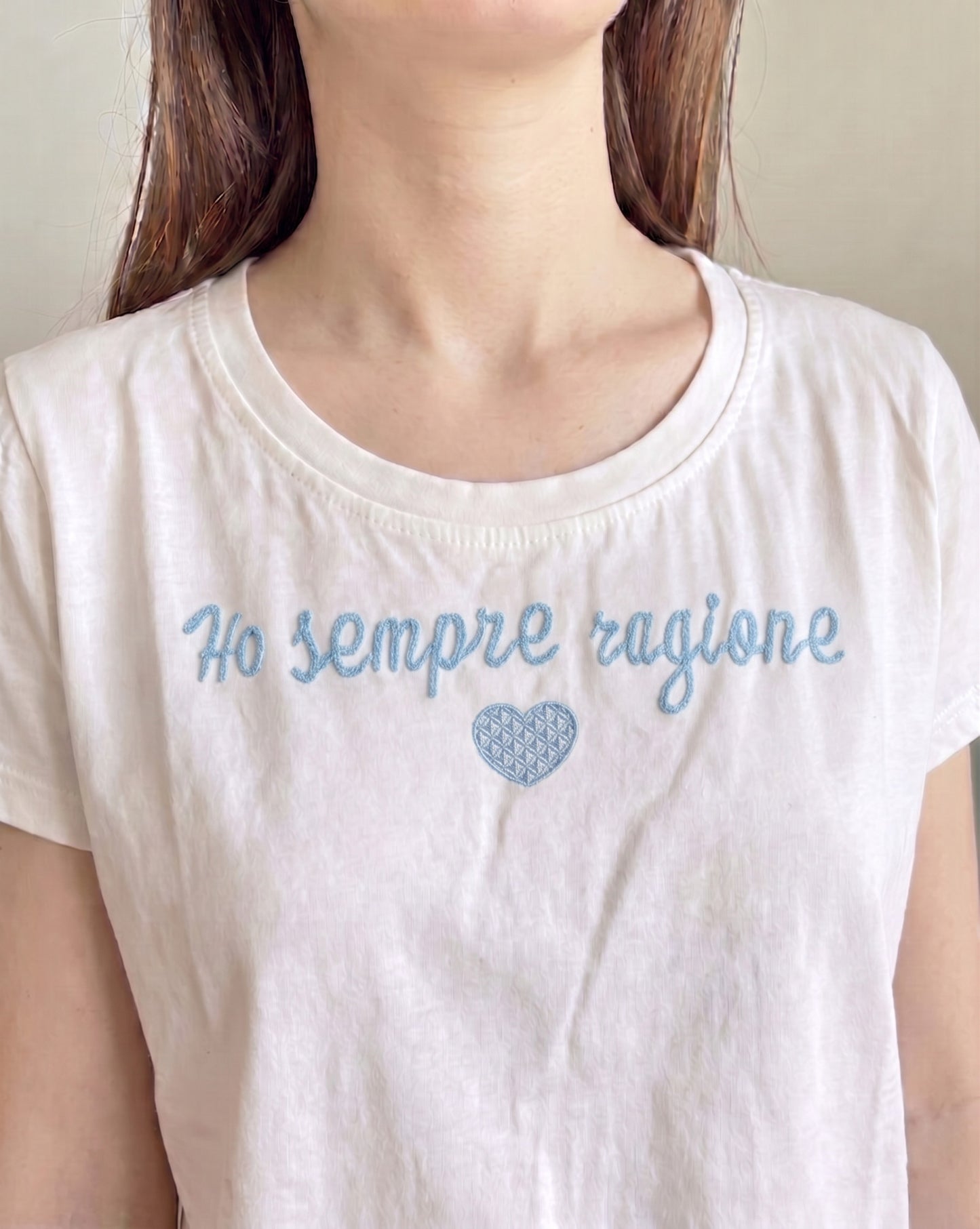 T-shirt scritte art. 81112 CHEAP&CHIC
