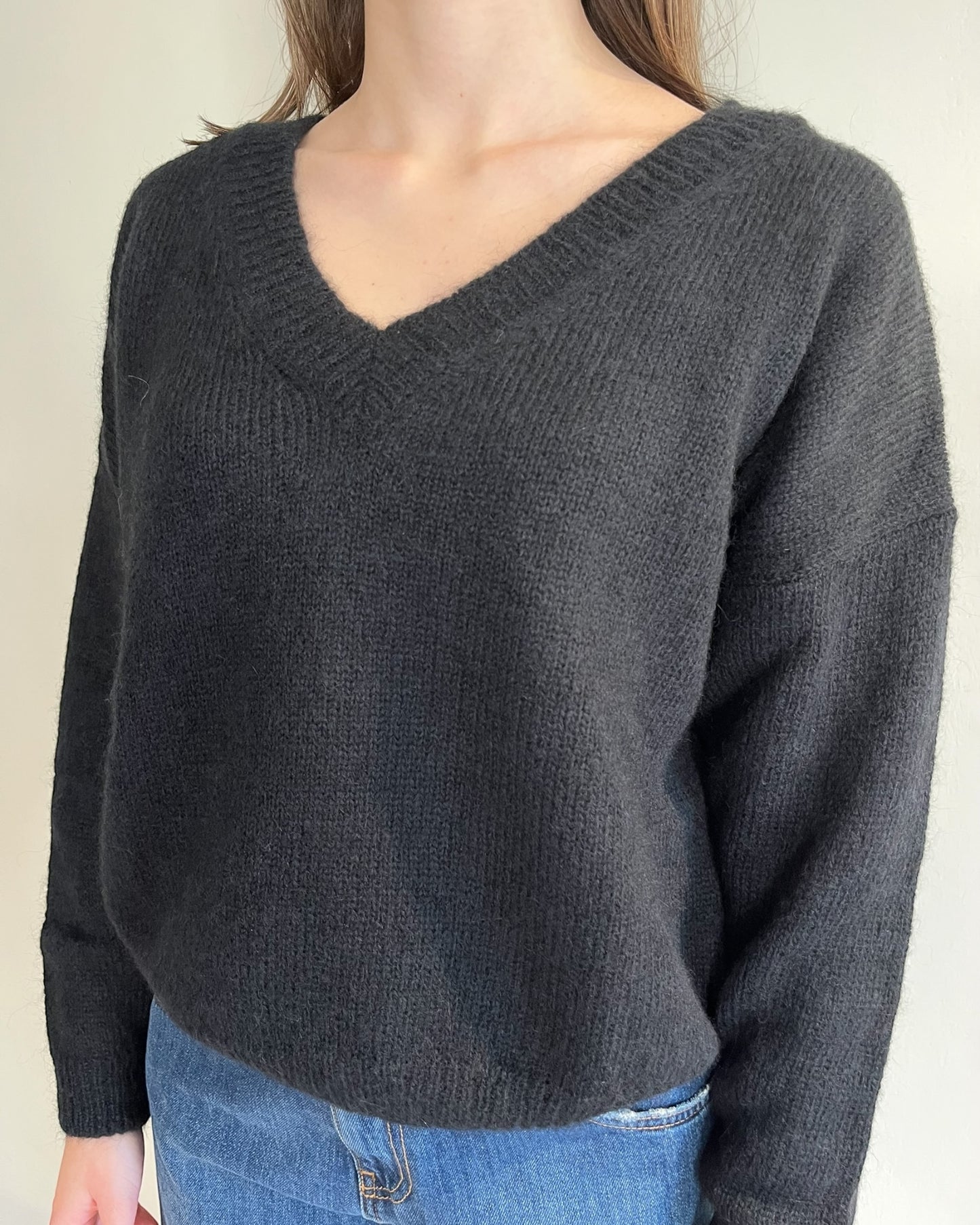 Maglia basica scollo V art. 55162F VICOLO