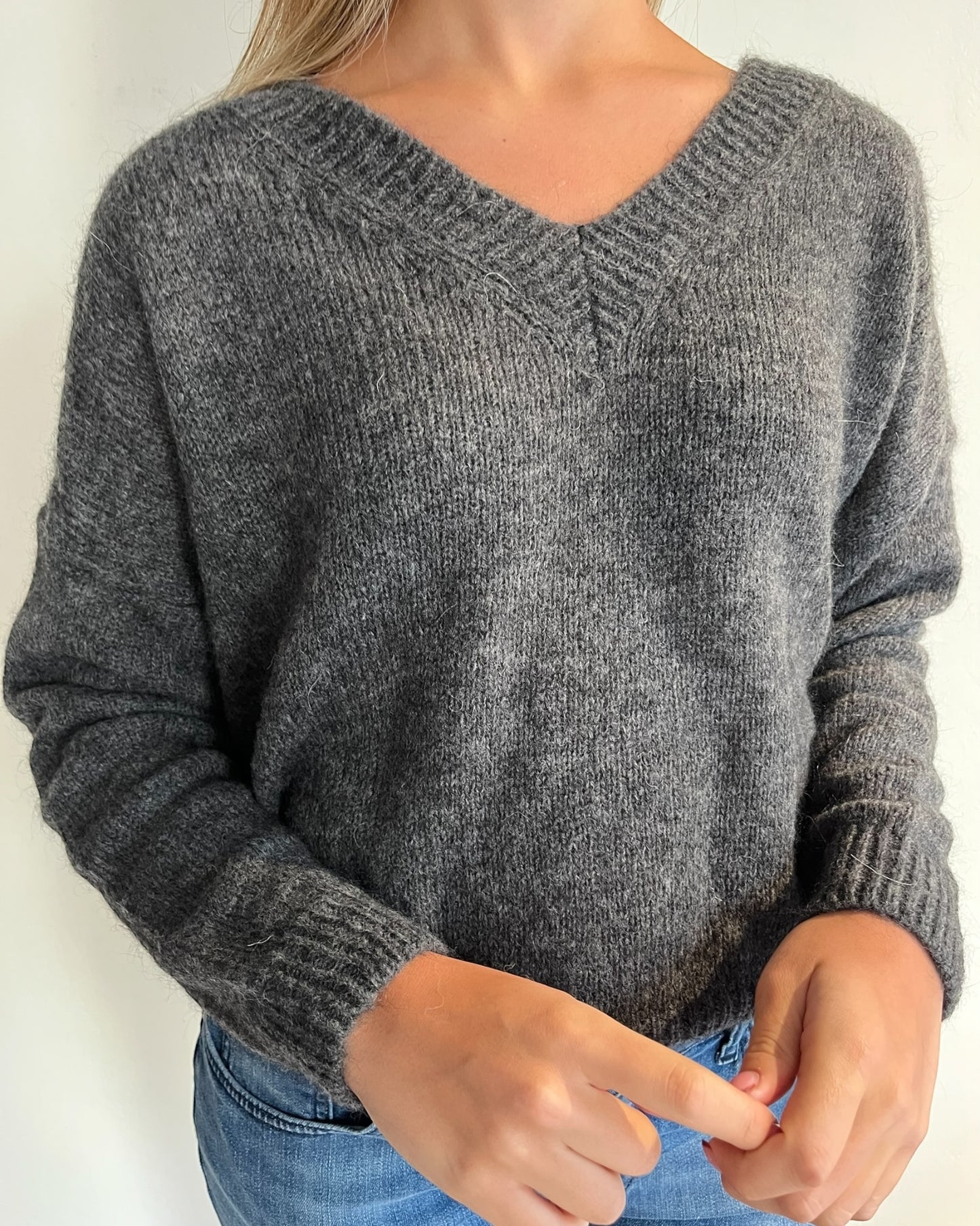 Maglia basica scollo V art. 55162F VICOLO