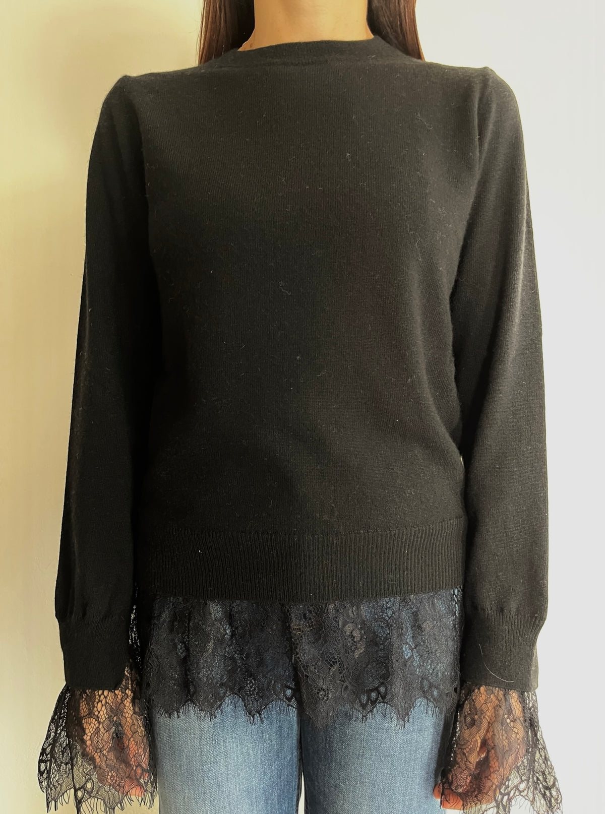Maglia con inserti in pizzo D82636. MOTEL
