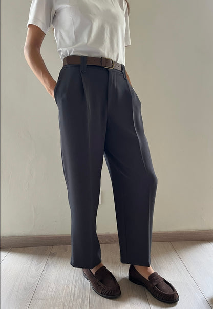 Pantalone con pence e cinta art. AI26-4086 TENSIONE IN