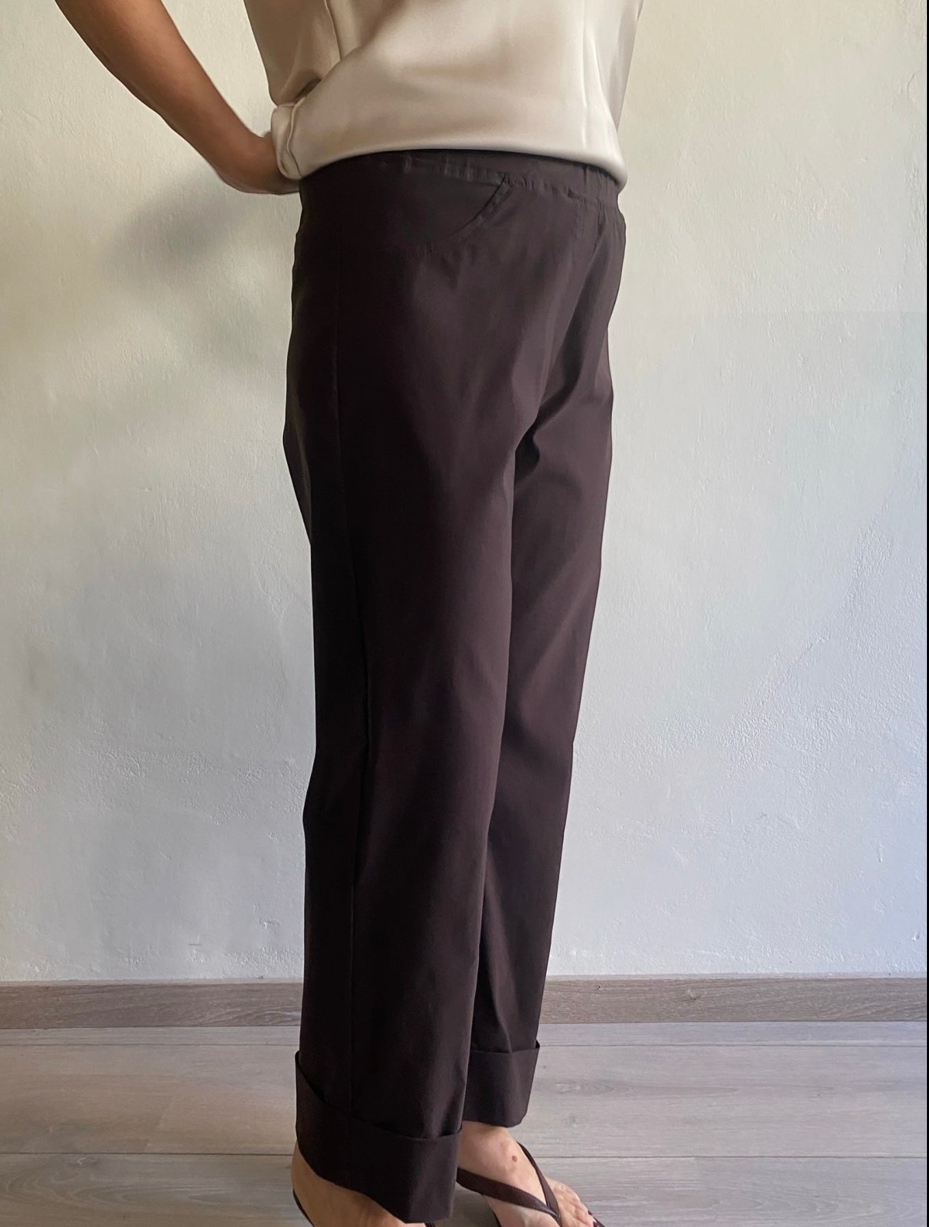 Pantalone elasticizzato con risvolto art. L12YBGTRAMA Lola by Sandro Ferrone