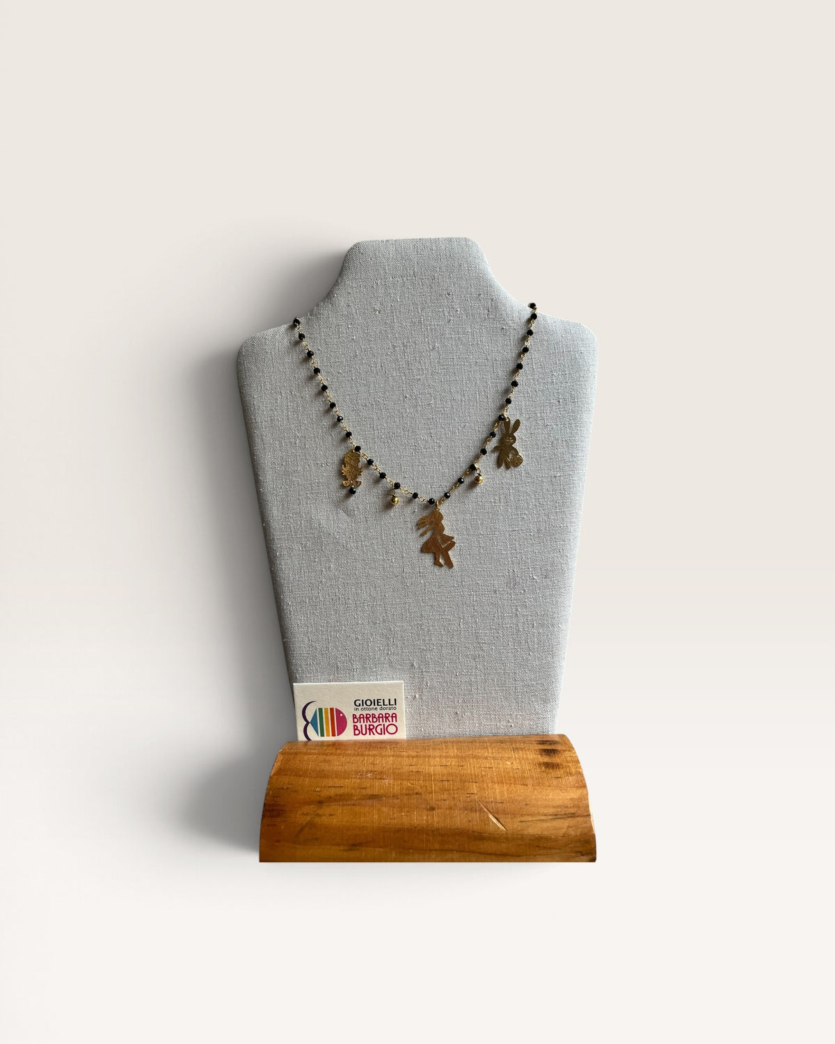 Collana rosario corta con charms tema favole - Barbara Burgio