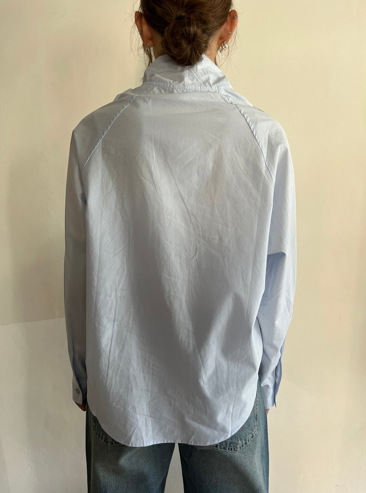 Camicia con fiocco sul collo Art. VALIA ARTLOVE