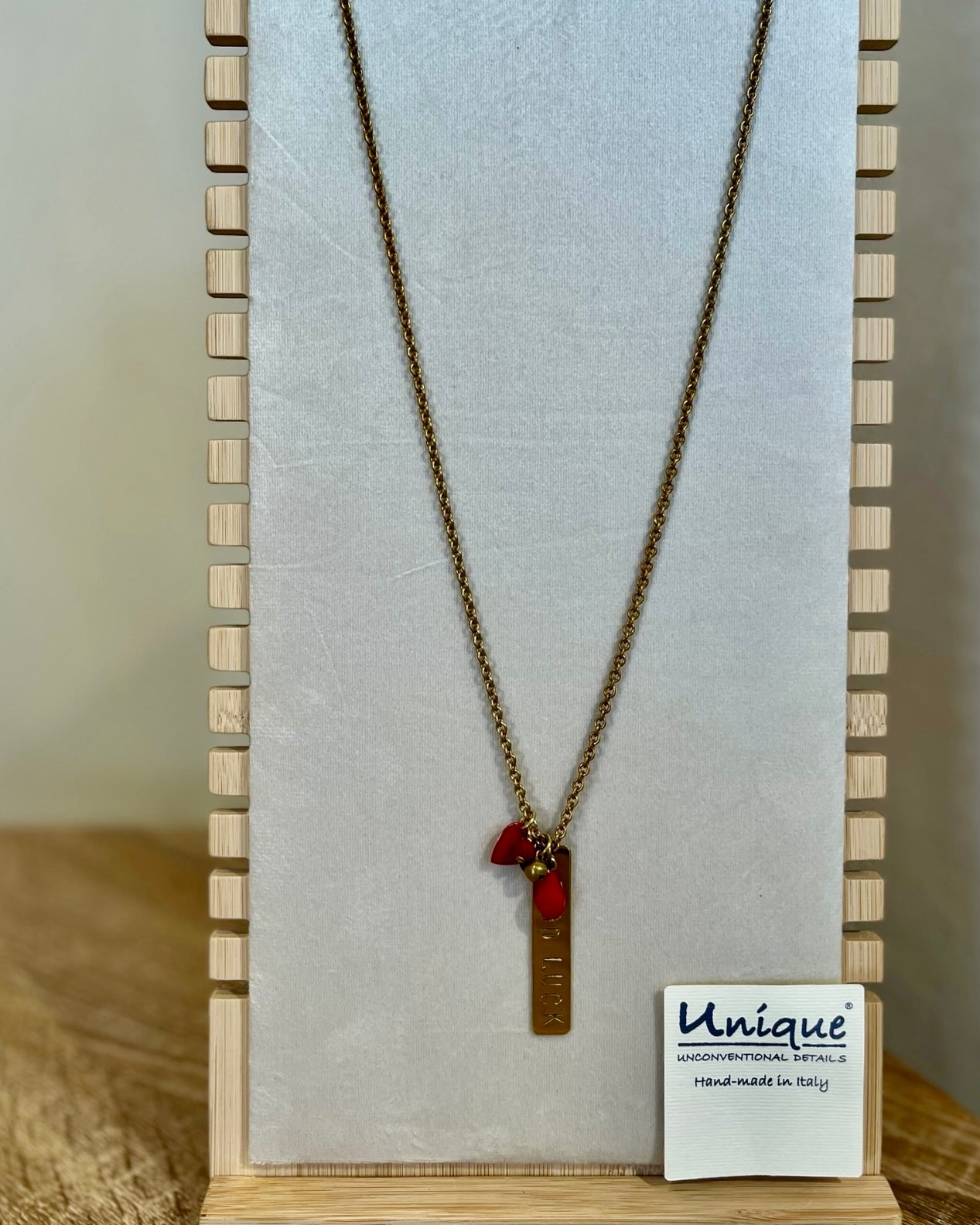 Collane lunghe con piastrine incise UNIQUE