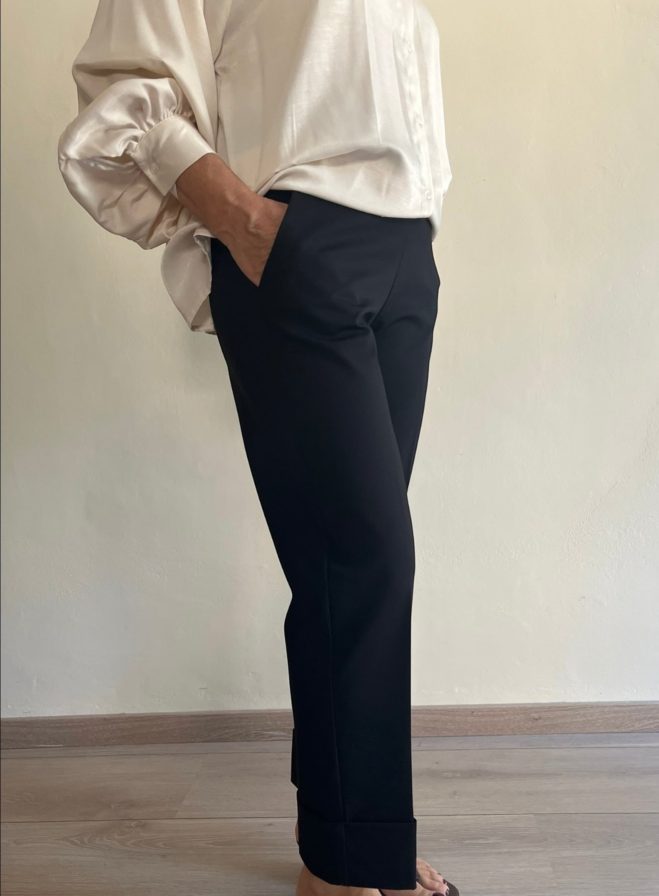 Pantalone Furfantello in tessuto punto Milano art. S39YBGFURFATOUCH Sandro Ferrone
