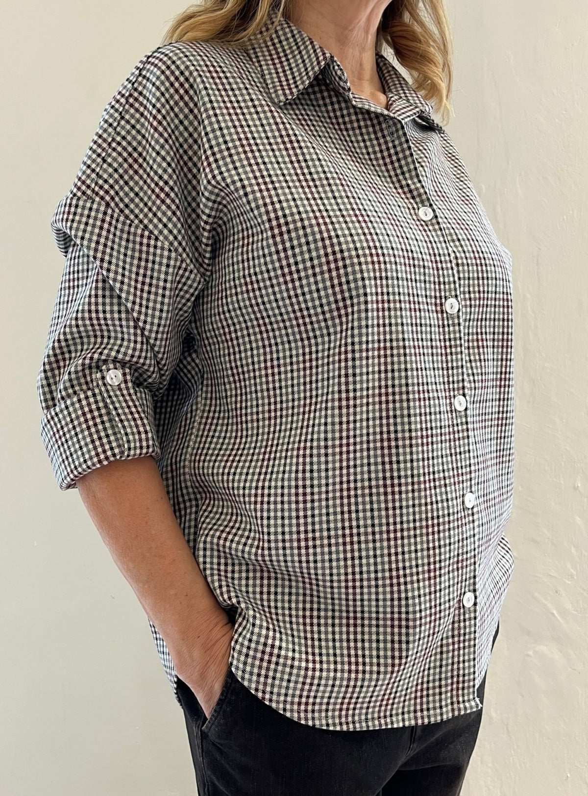 Camicia in fantasia micro-check art. Quaderno Scenario