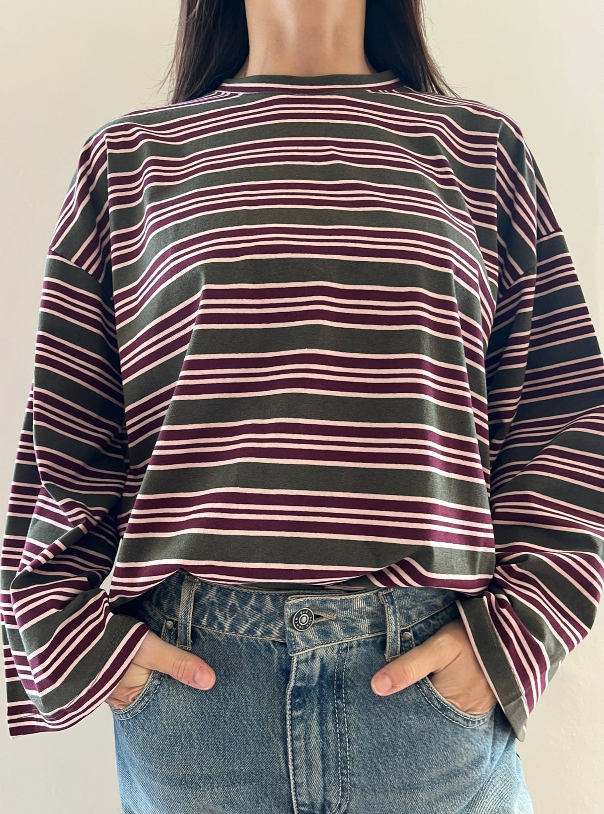 T-shirt a righe con manica ampia