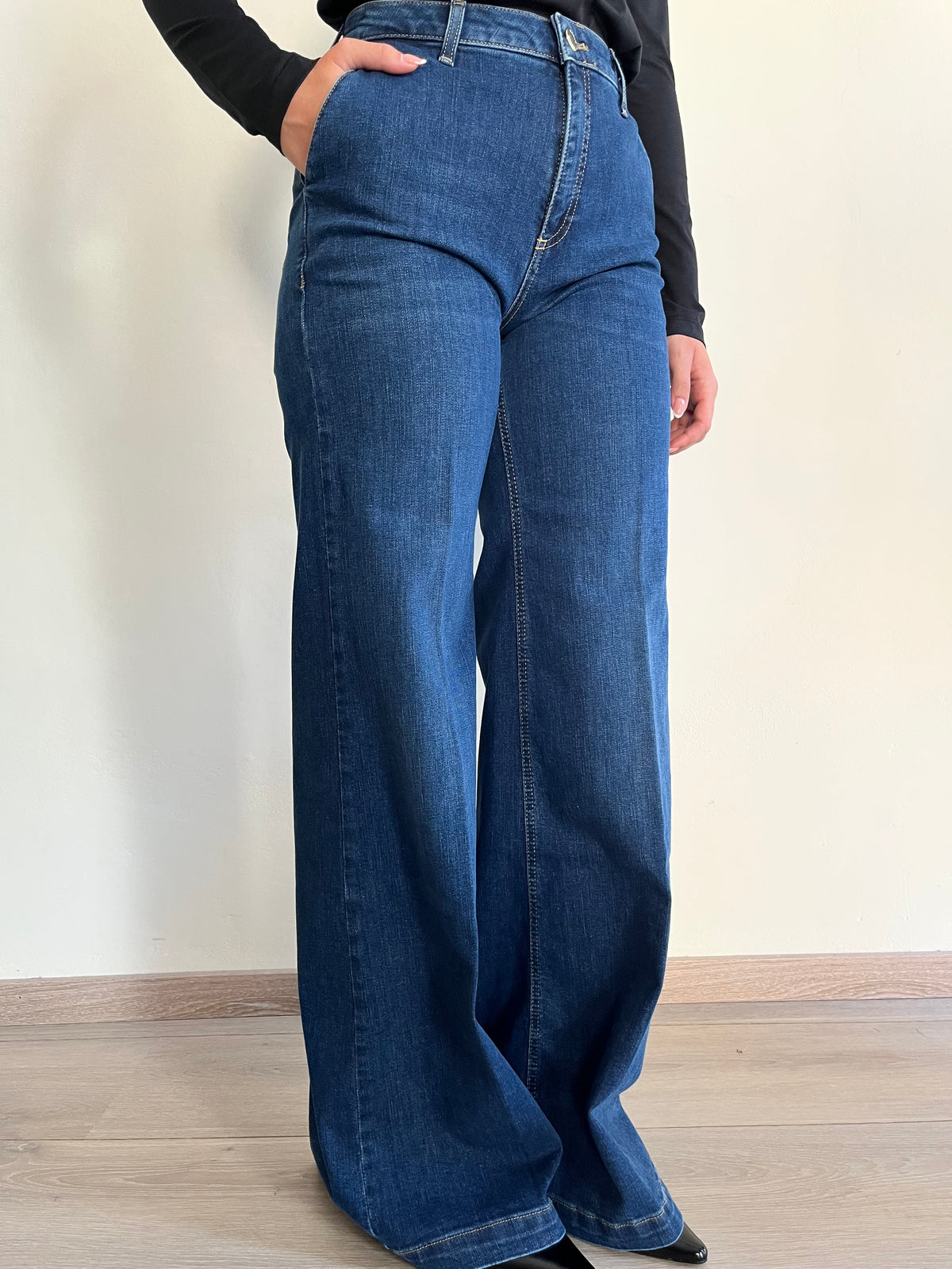 Jeans vita alta art. ELENA DAC5046 VICOLO