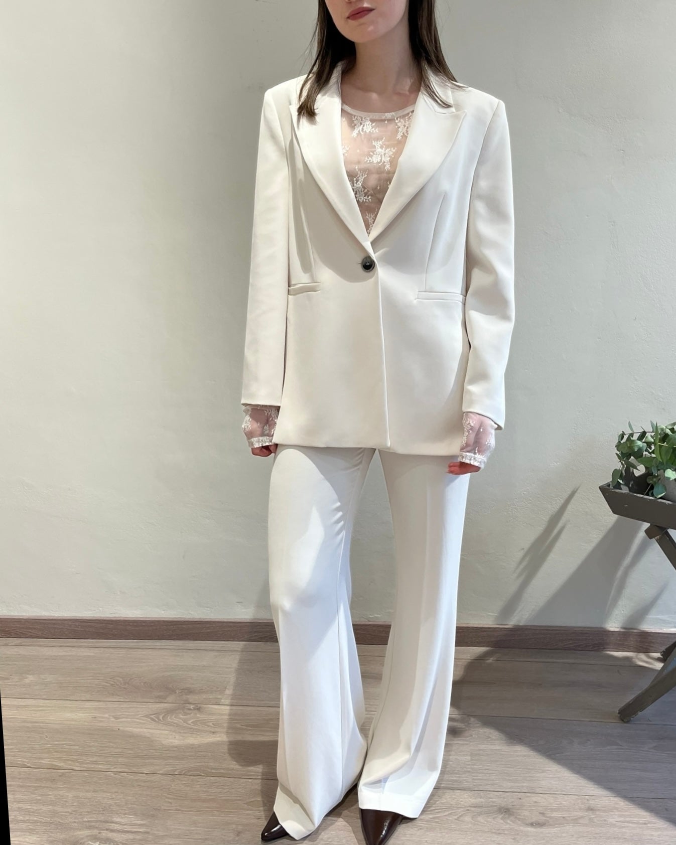Tailleur giacca spacchi + pantalone palazzo IMPERIAL