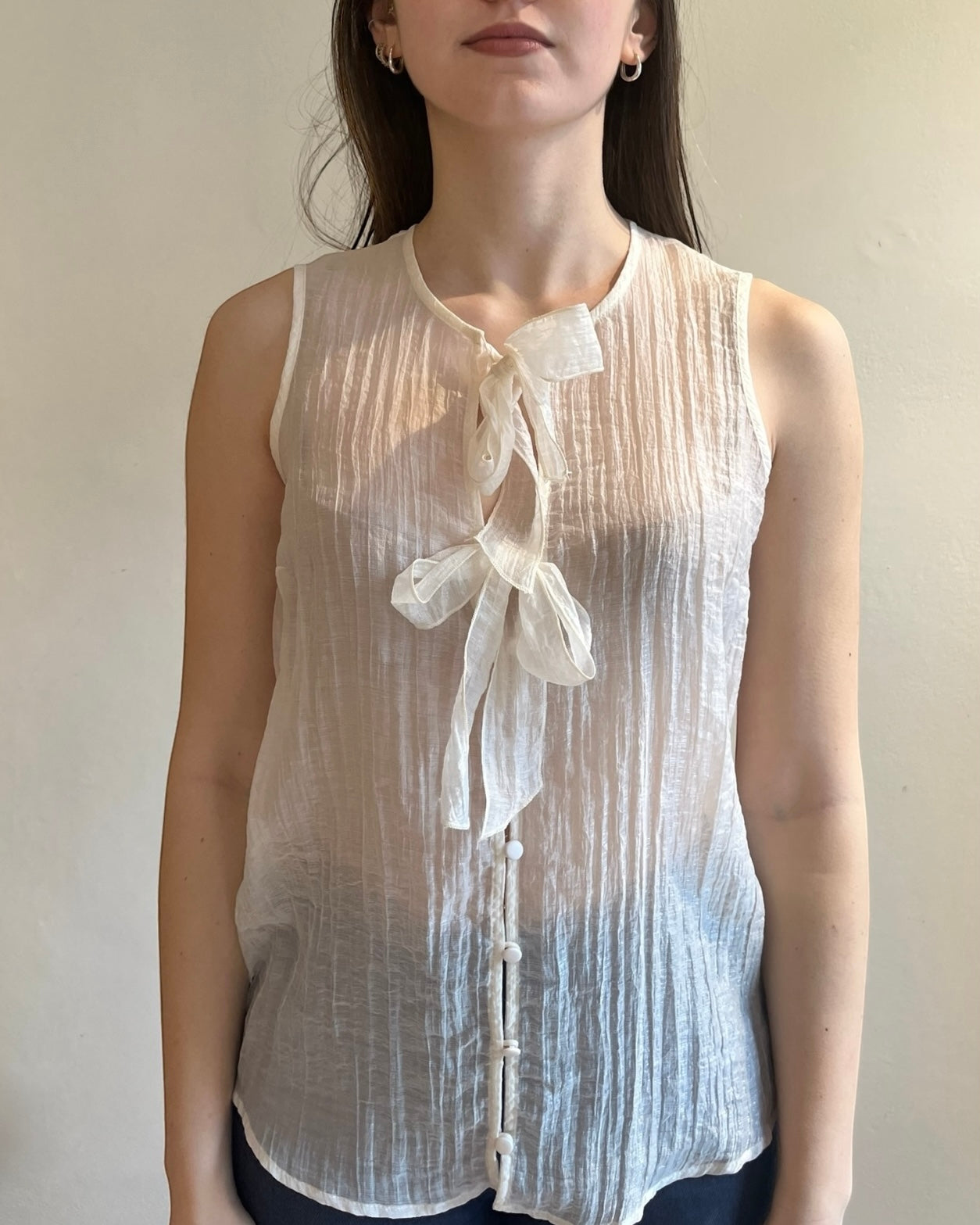 Camicia smanicata con fiocchi davanti art. S22XBF LEJANO Sandro FERRONE