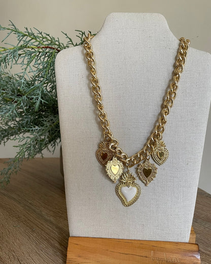 Collana cuore sacro