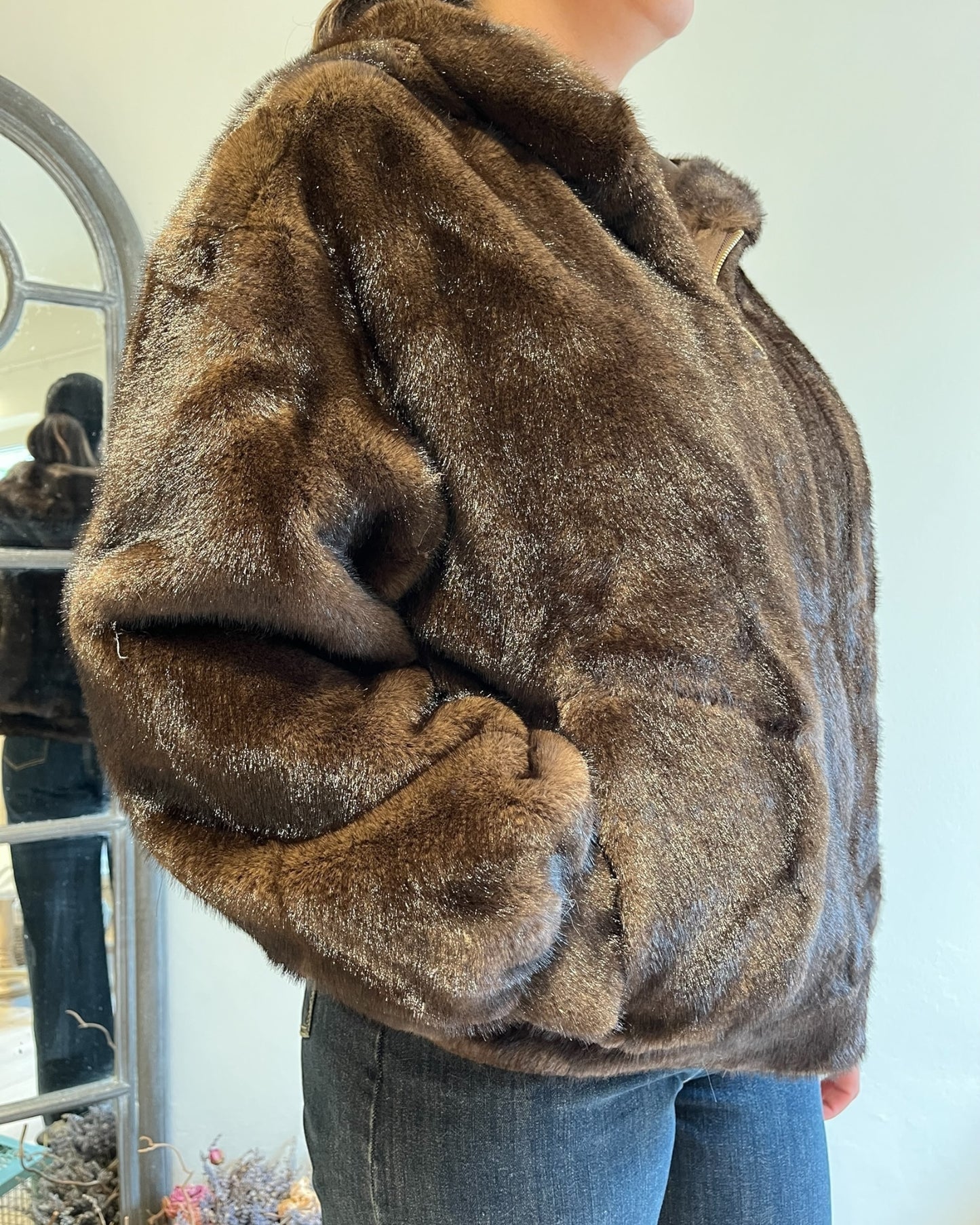 Ecopelliccia bomber con cappuccio art. 0497 CHEAP&CHIC