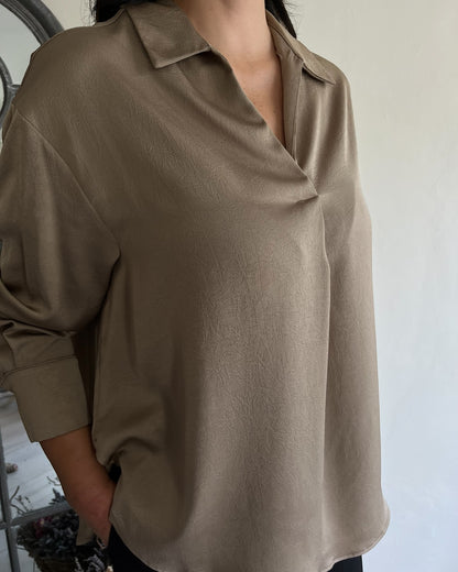 Blusa con scollo a polo art. L7BF MELZO LOLA by Sandro FERRONE