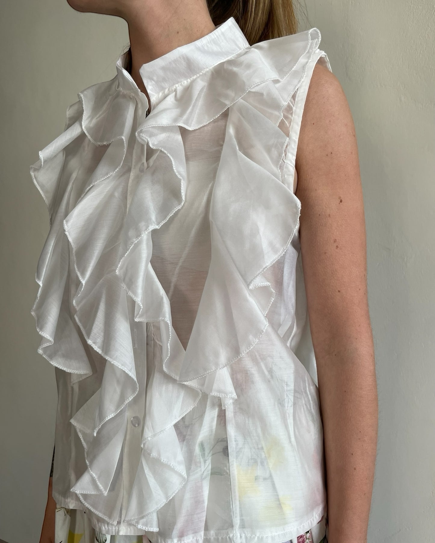 Camicia coreana con volant CHEAP&CHIP