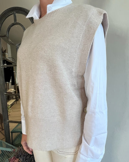 Gilet con bottone laterale art. 57015 TENSIONE IN