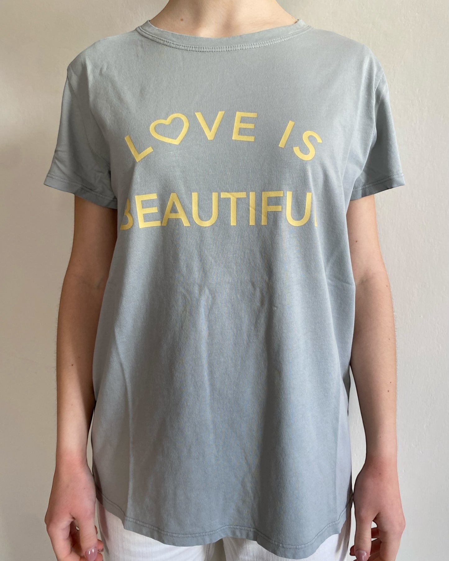 T-shirt “Love is Beautiful” art. RD0399 VICOLO
