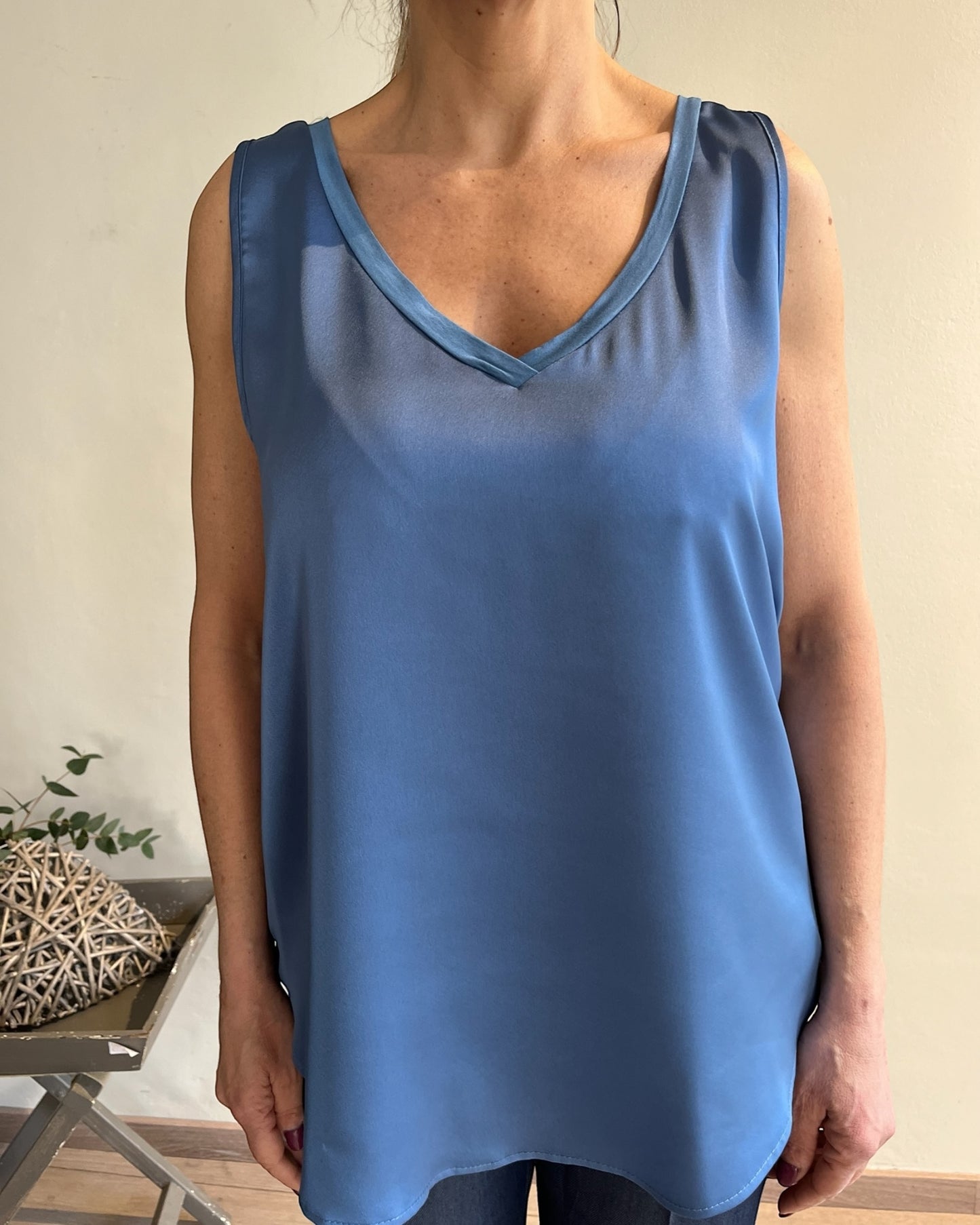 Top in doppio tessuto con scollo a V art. L7XBF MATITA Lola by Sandro FERRONE