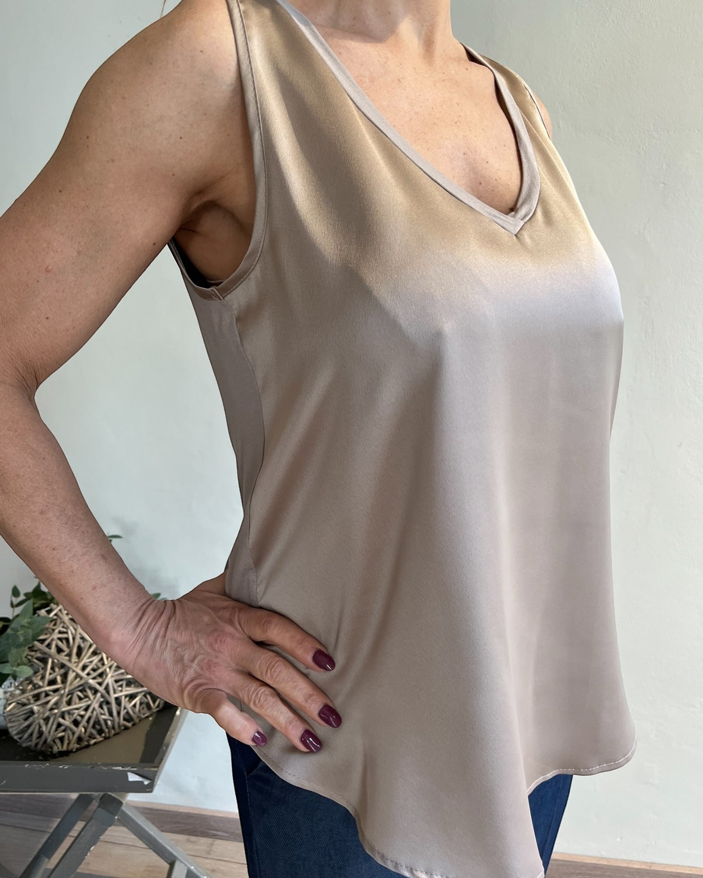 Top in doppio tessuto con scollo a V art. L7XBF MATITA Lola by Sandro FERRONE