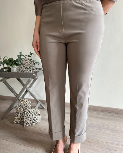 Pantalone basic cropped con risvolto art. L12XBF LOGICA Lola by Sandro FERRONE