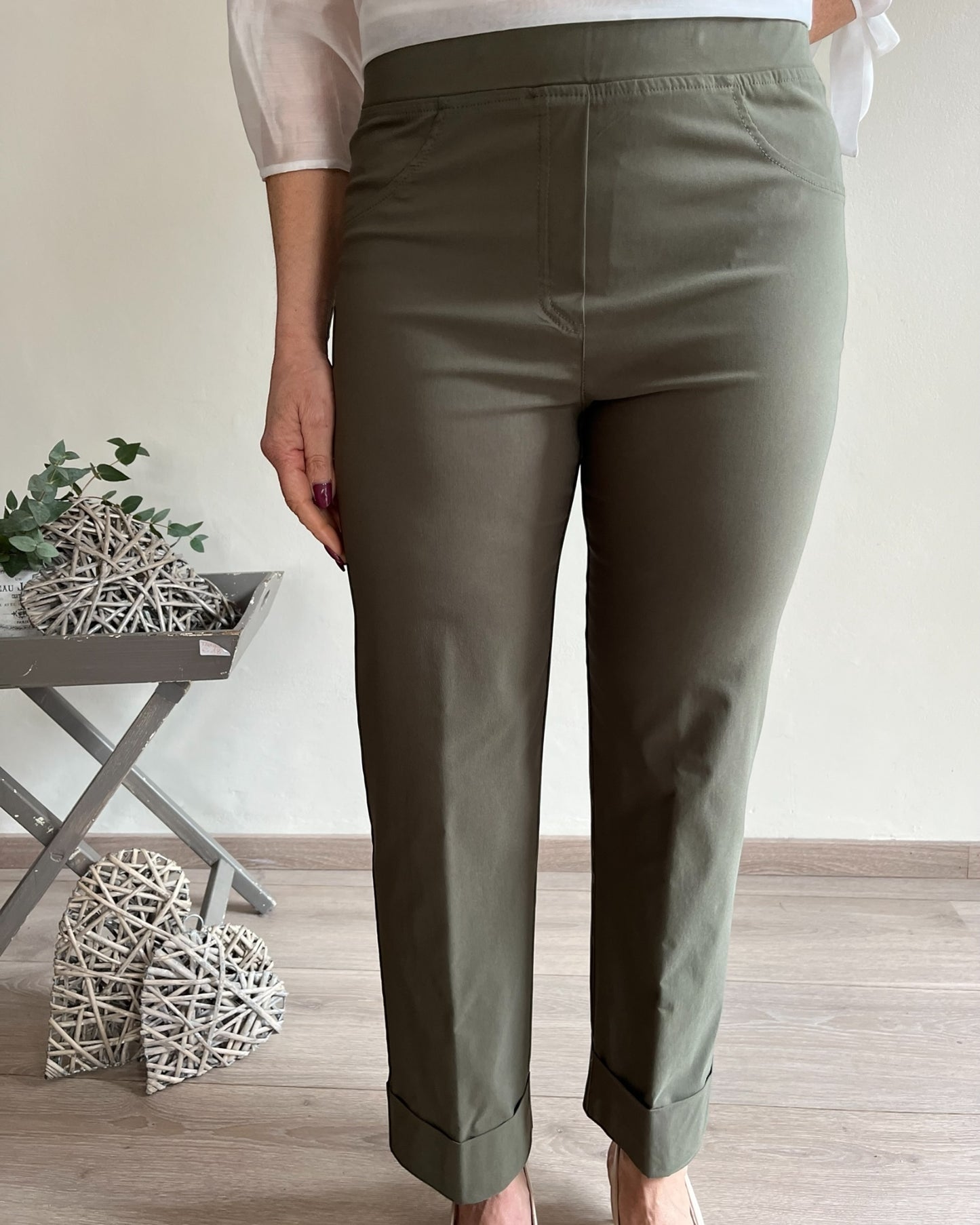 Pantalone basic cropped con risvolto art. L12XBF LOGICA Lola by Sandro FERRONE