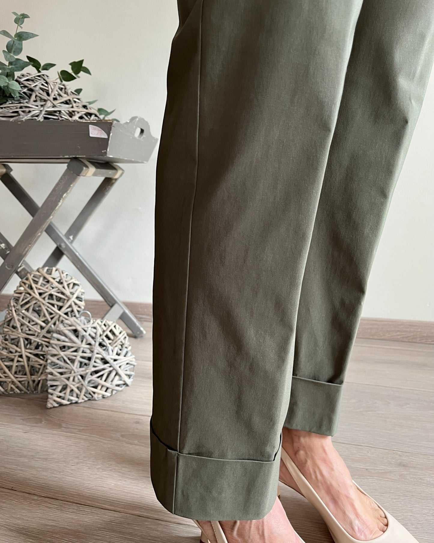 Pantalone basic cropped con risvolto art. L12XBF LOGICA Lola by Sandro FERRONE