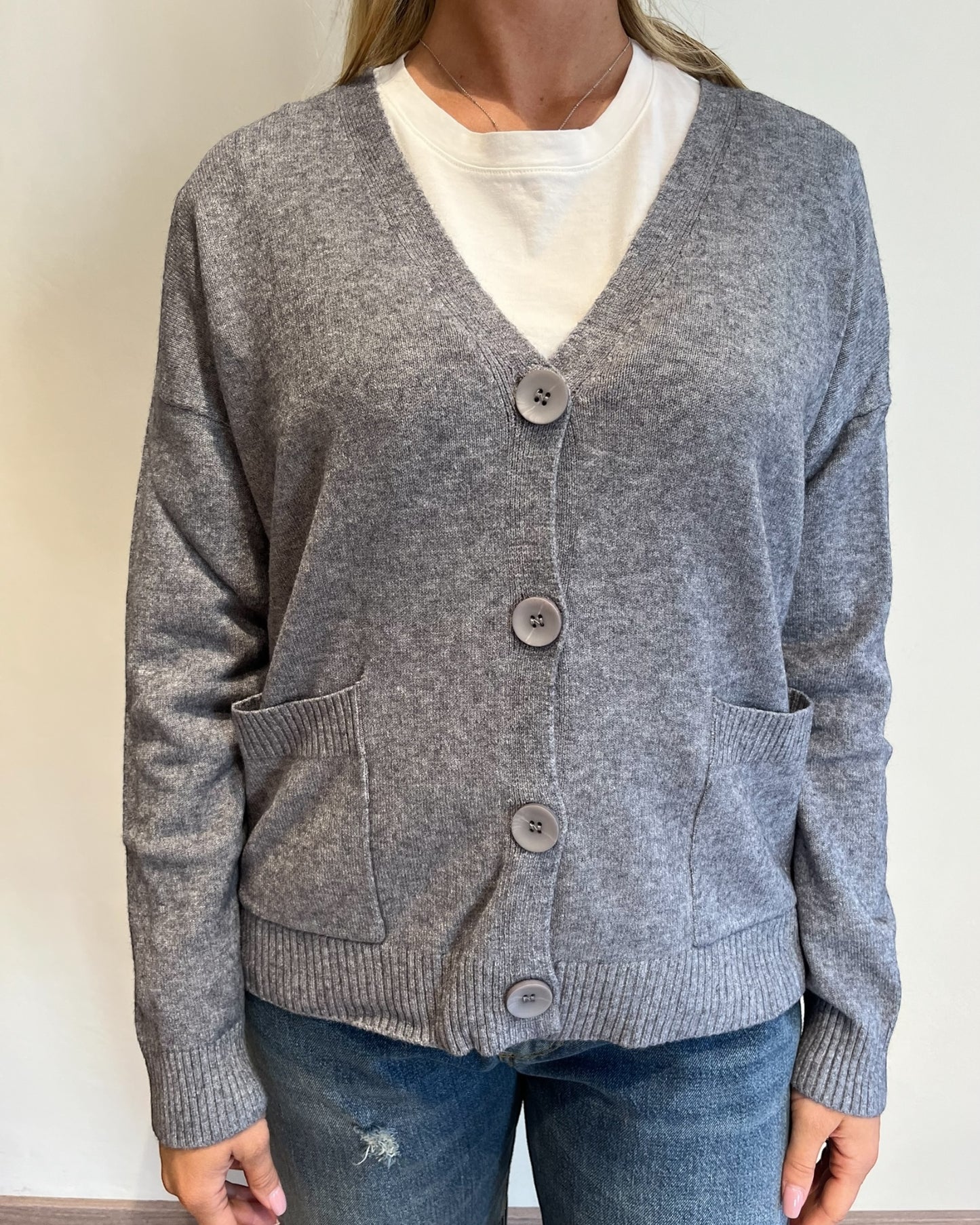 Cardigan bottoni e tasche art. AL0568 CHEAP&CHIC